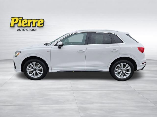Used 2025 Audi Q3 2.0T Premium AWD/4WD image 2