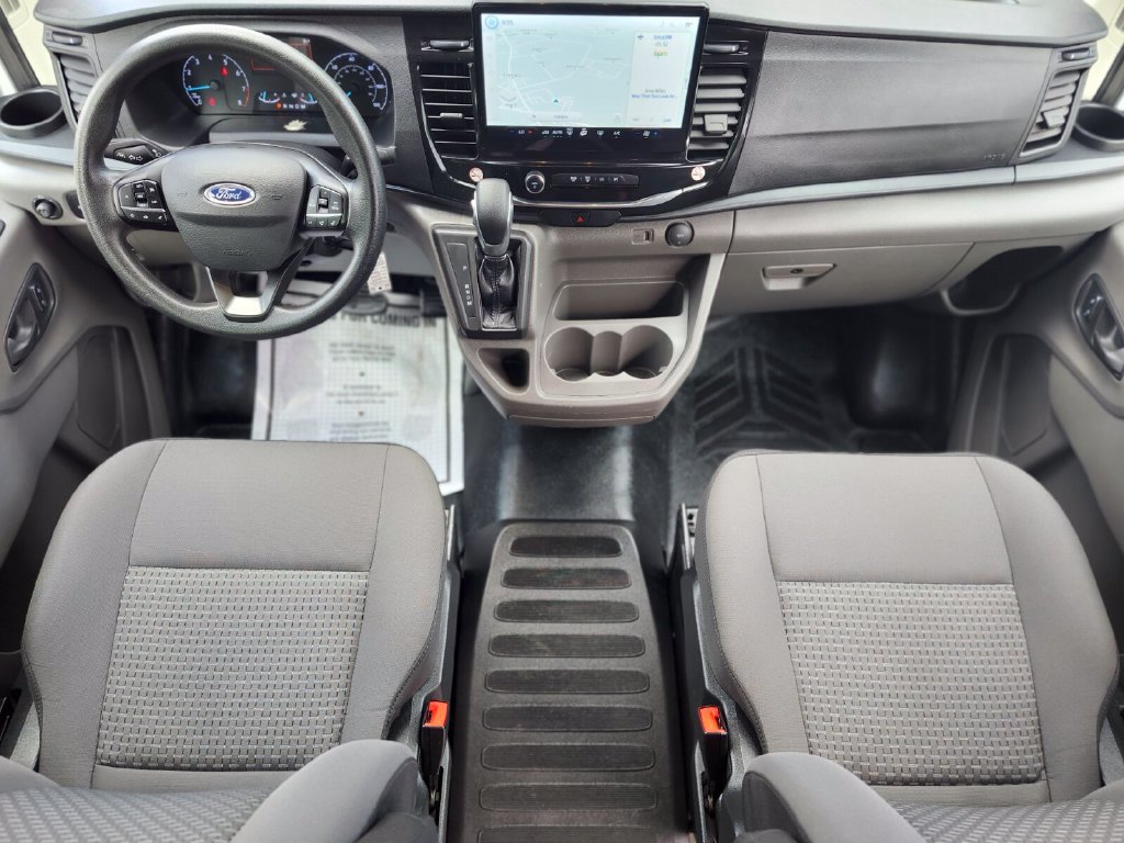 Used 2025 Ford Transit 350 XLT RWD image 12