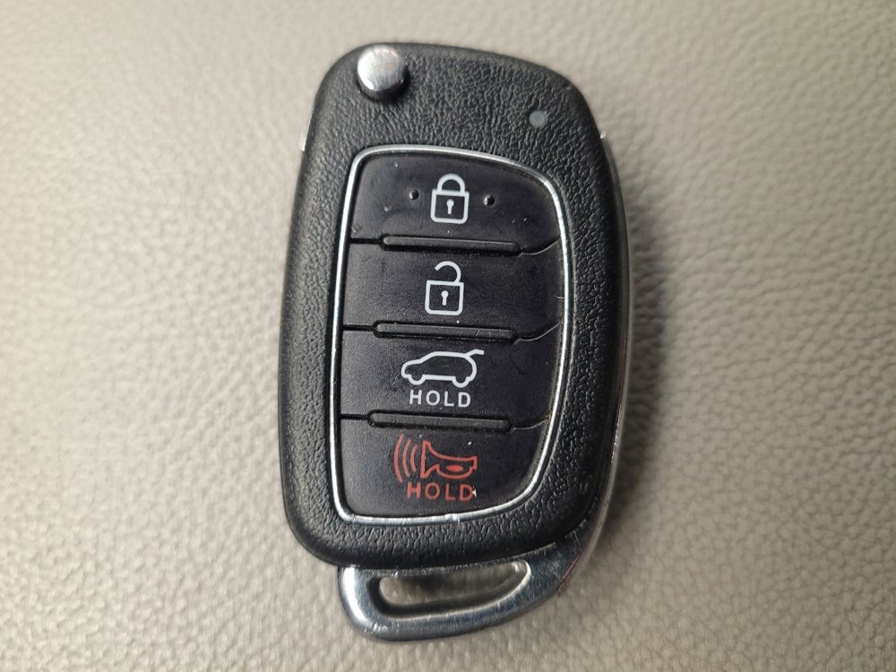 Used 2017 Hyundai Tucson SE image 32