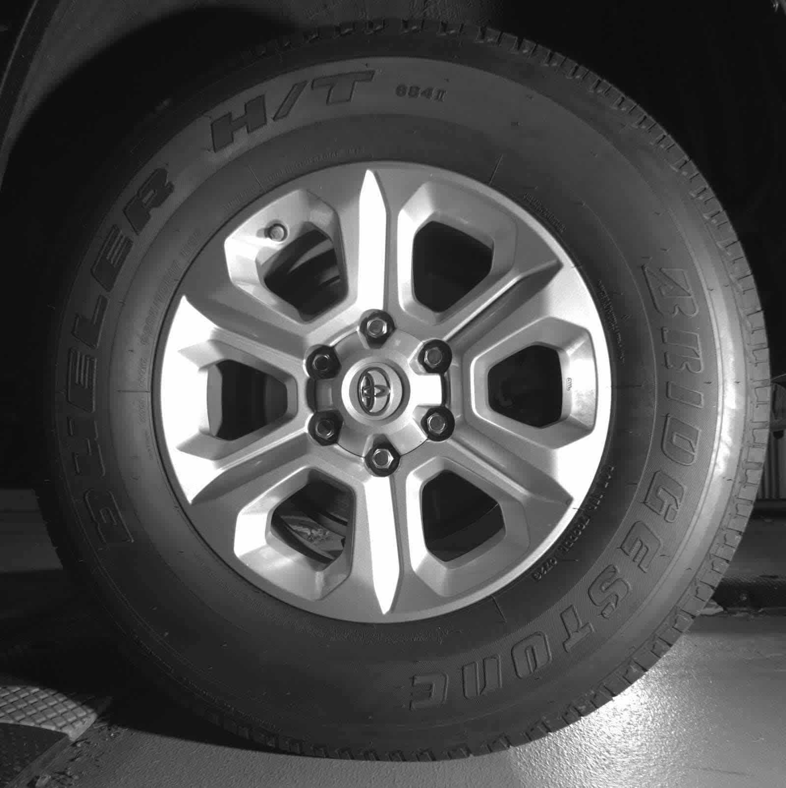 Used 2020 Toyota 4Runner SR5 image 9