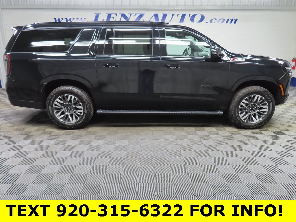 Used 2025 Chevrolet Suburban Z71 image 2