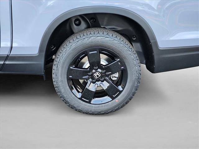 New 2026 Honda Ridgeline Black Edition image 9