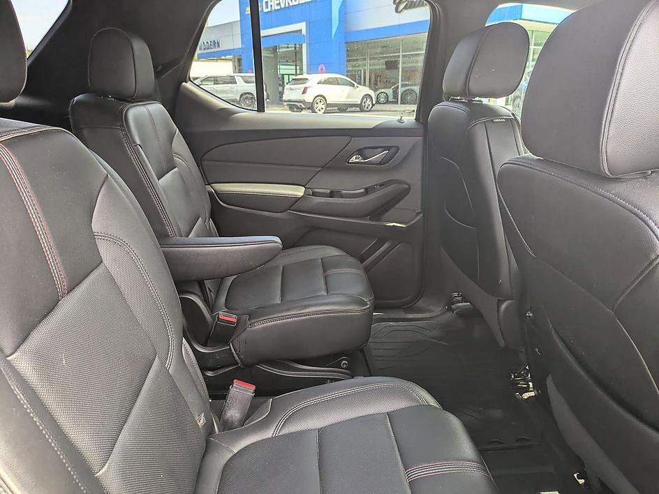 Used 2023 Chevrolet Traverse RS image 33