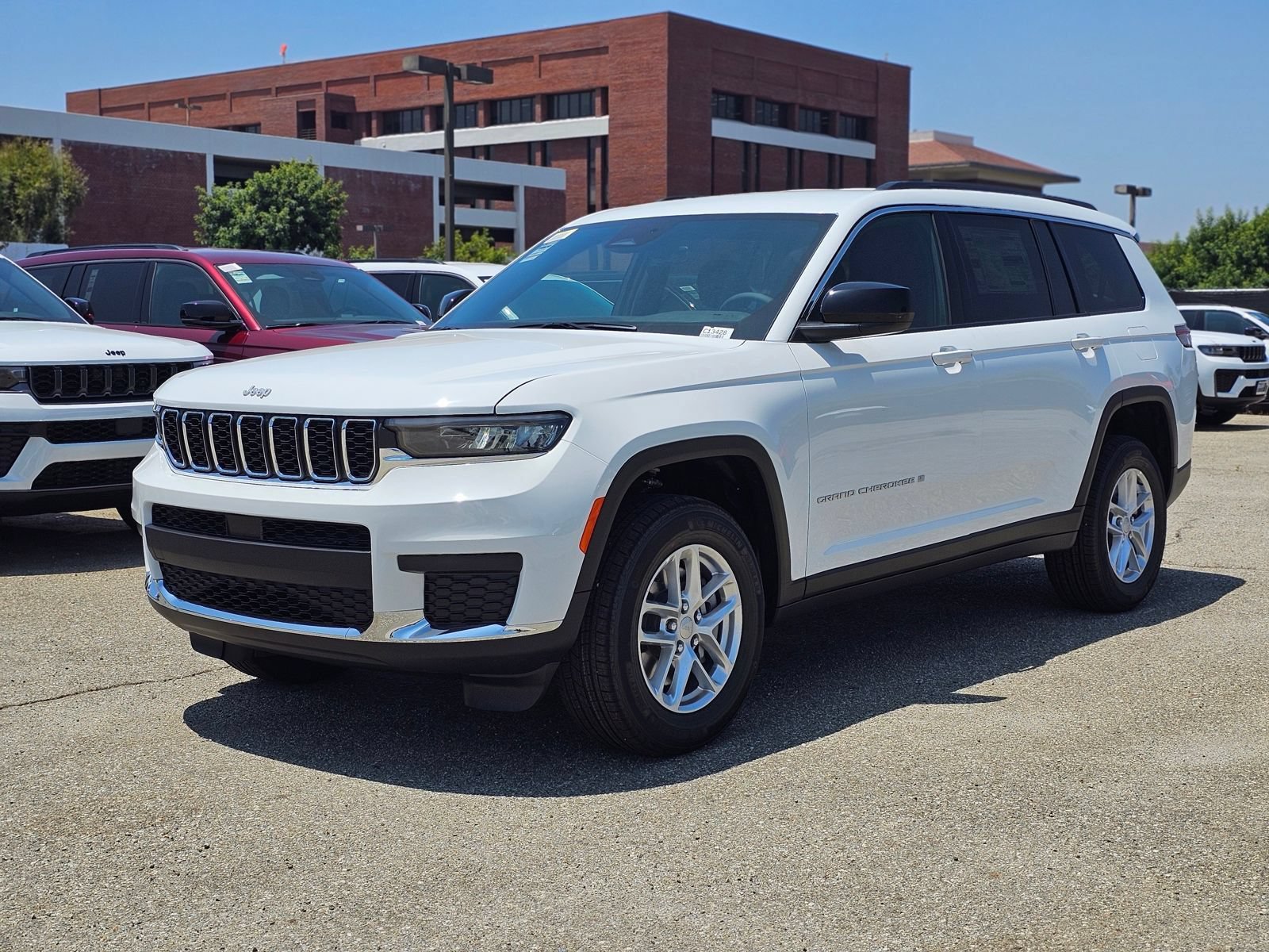 New 2026 Jeep Grand Cherokee L Laredo RWD image 2