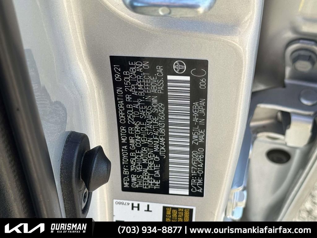 Used 2022 Toyota Prius LE image 31