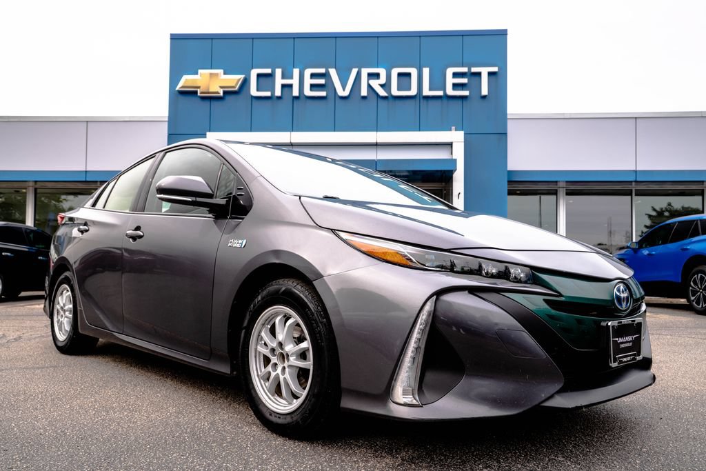 Used 2018 Toyota Prius Prime Premium FWD image 1
