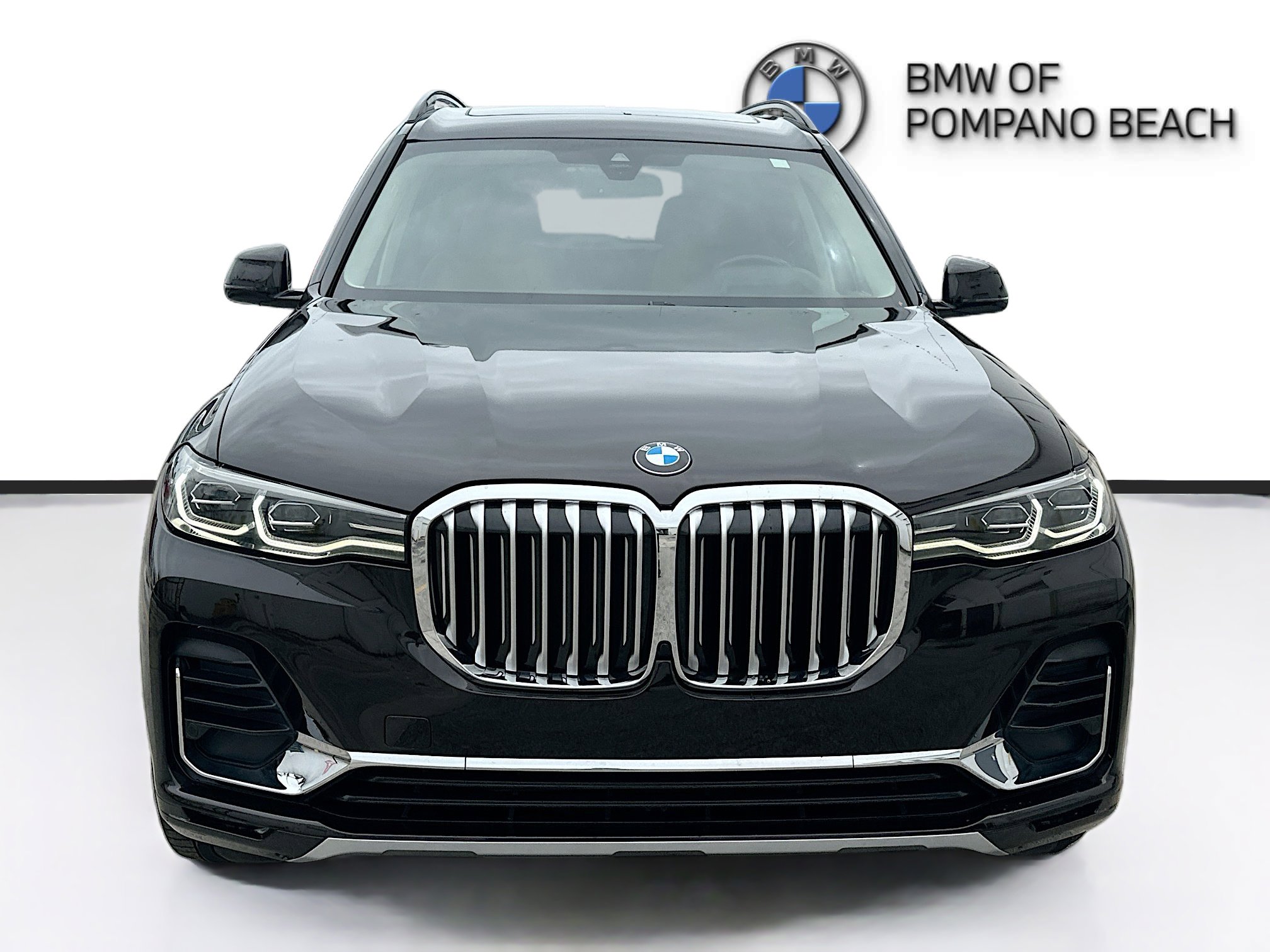 Used 2022 BMW X7 xDrive40i w/ Executive Package image 2