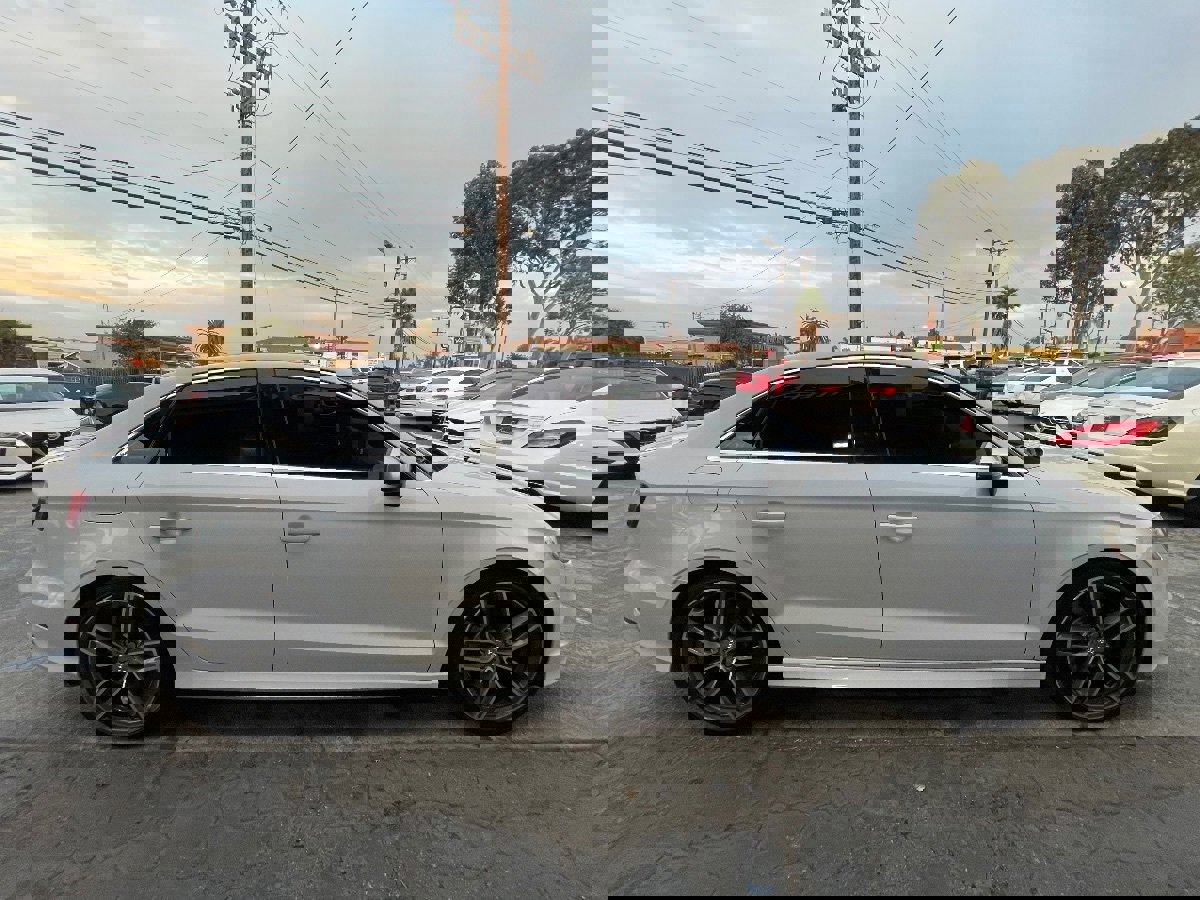 Used 2015 Audi S3 Prestige w/ Prestige Package image 4