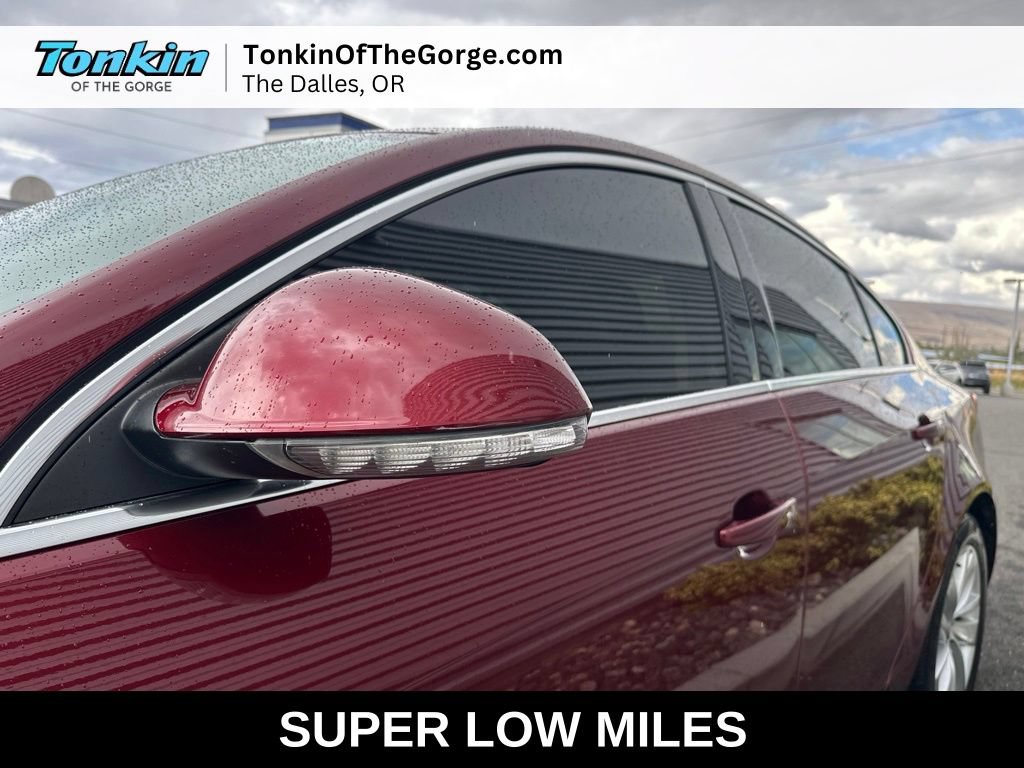 Used 2017 Buick Regal Premium FWD image 11