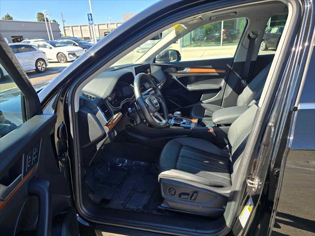 Used 2023 Audi Q5 2.0T Premium Plus w/ Premium Plus Package image 22