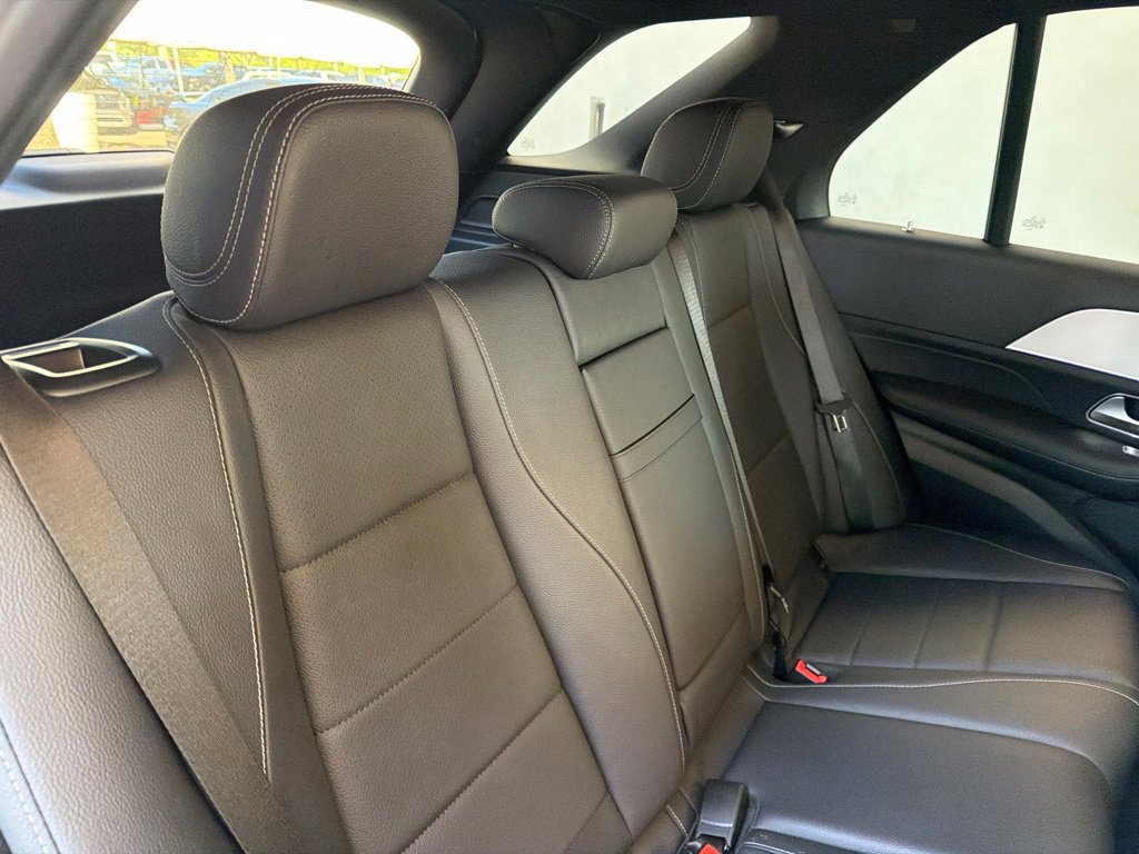 Used 2026 Mercedes-Benz GLE 350 4MATIC w/ Winter Package image 32