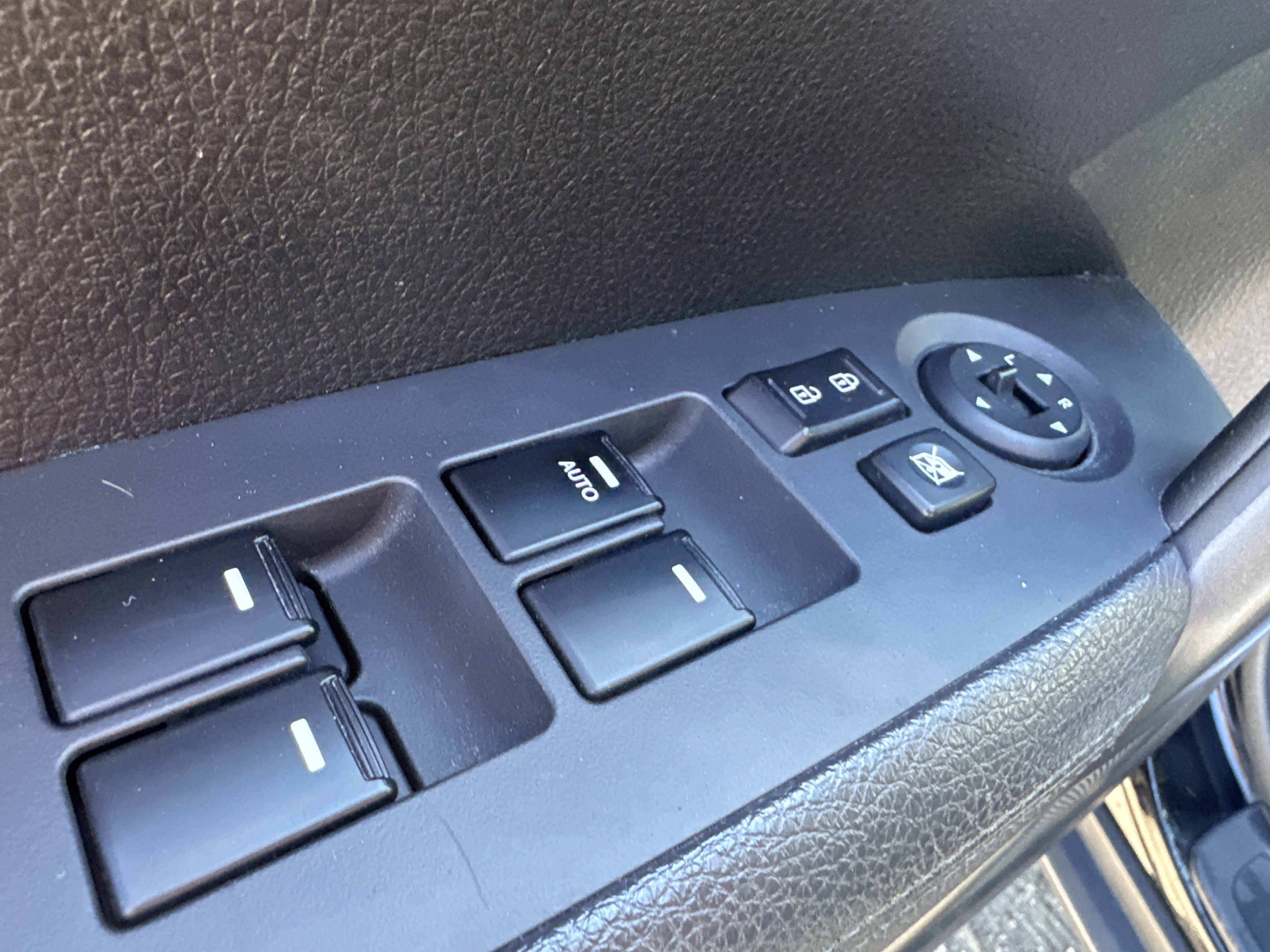 Used 2013 Kia Sorento LX image 10