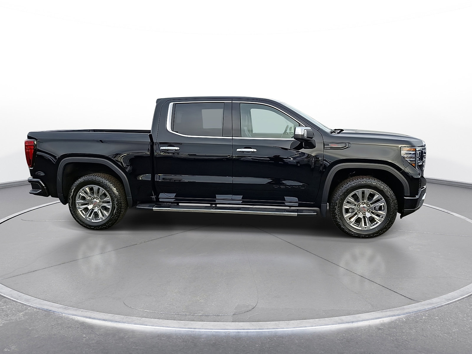 New 2026 GMC Sierra 1500 Denali w/ Technology Package AWD/4WD image 9