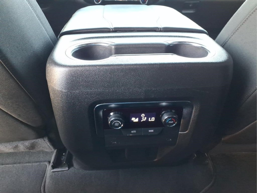 Used 2025 Chevrolet Tahoe LT AWD/4WD image 16