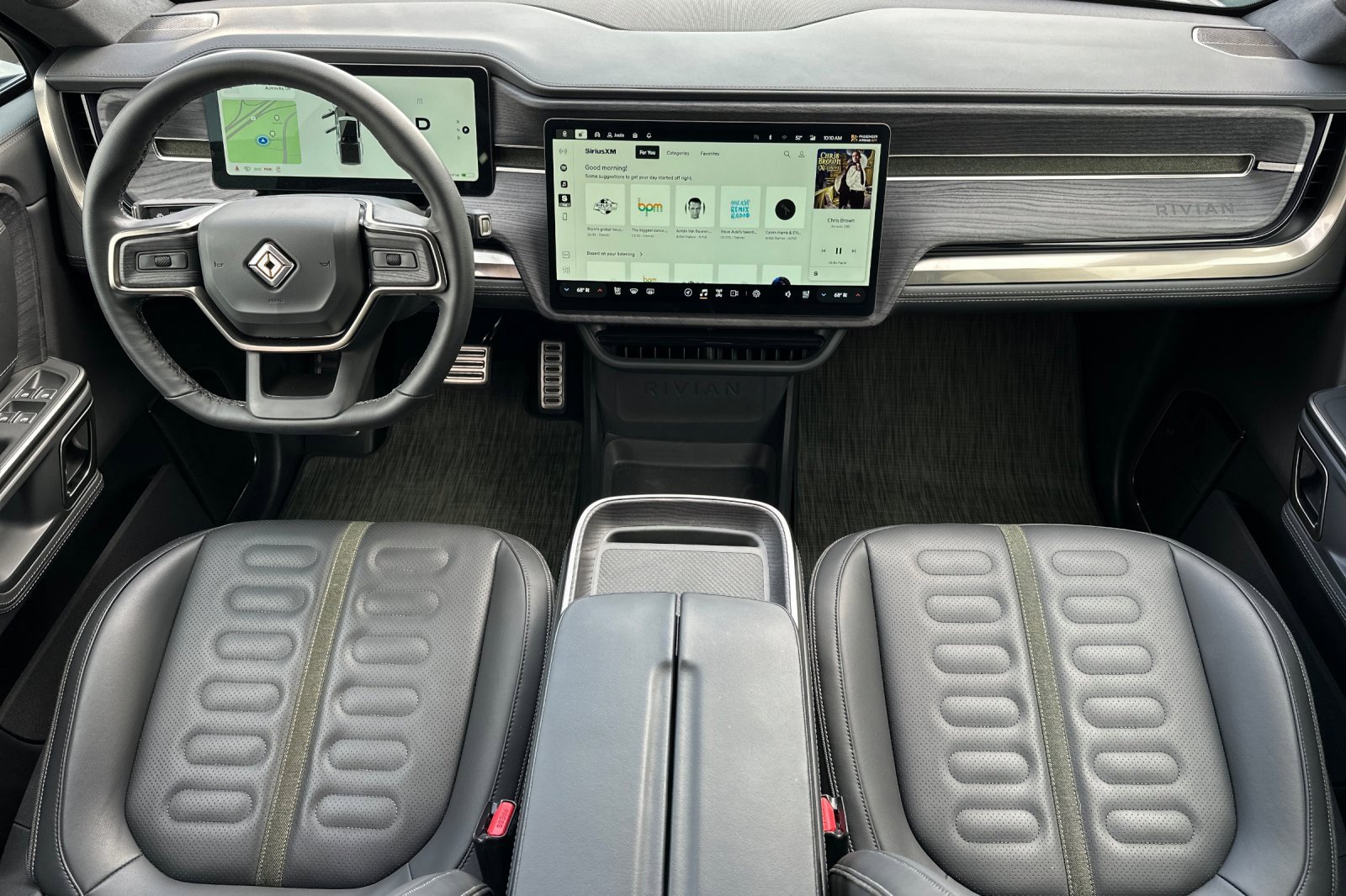 Used 2024 Rivian R1T Adventure image 13