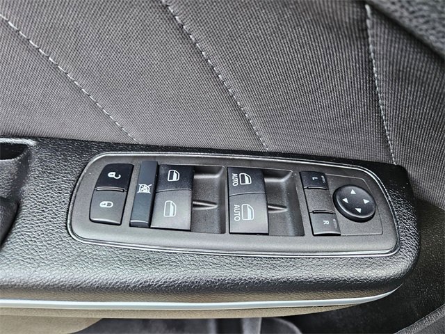 Used 2023 Dodge Charger SXT image 14