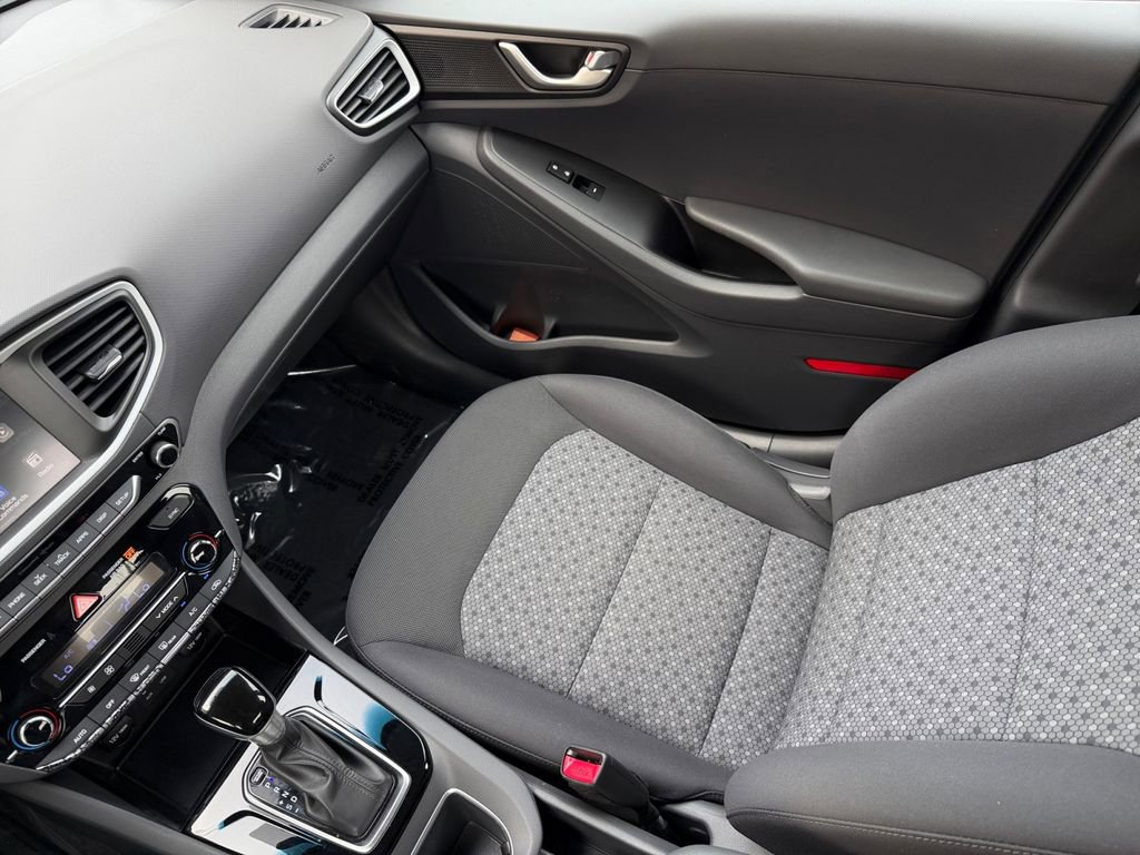 Used 2019 Hyundai Ioniq Blue image 16