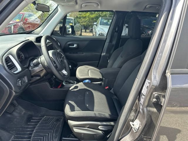 Used 2020 Jeep Renegade Sport FWD image 12