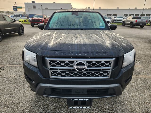 Used 2022 Nissan Frontier SV w/ Technology Package image 2