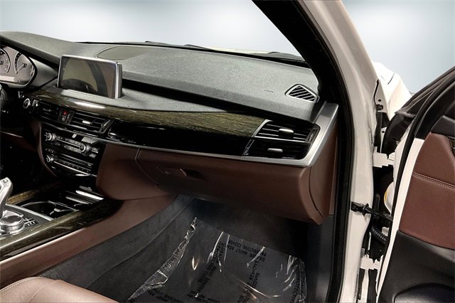 Used 2018 BMW X5 xDrive40e image 26