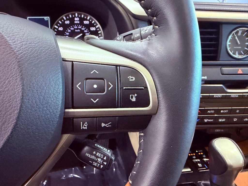 Certified 2022 Lexus RX 350 AWD w/ Premium Package image 25