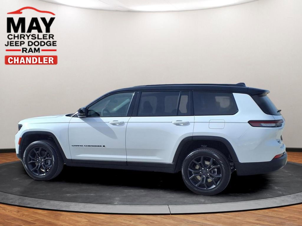 New 2025 Jeep Grand Cherokee L Limited image 3