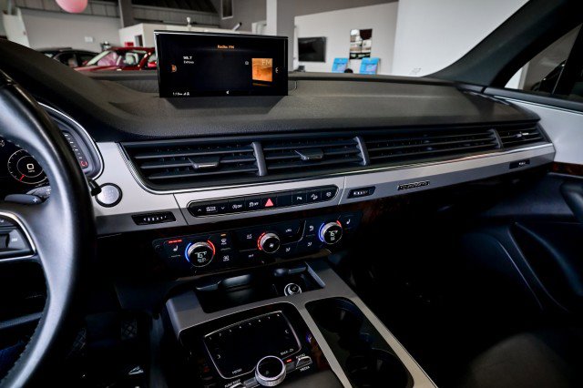 Used 2019 Audi Q7 2.0T Premium w/ Cold Weather Package image 38