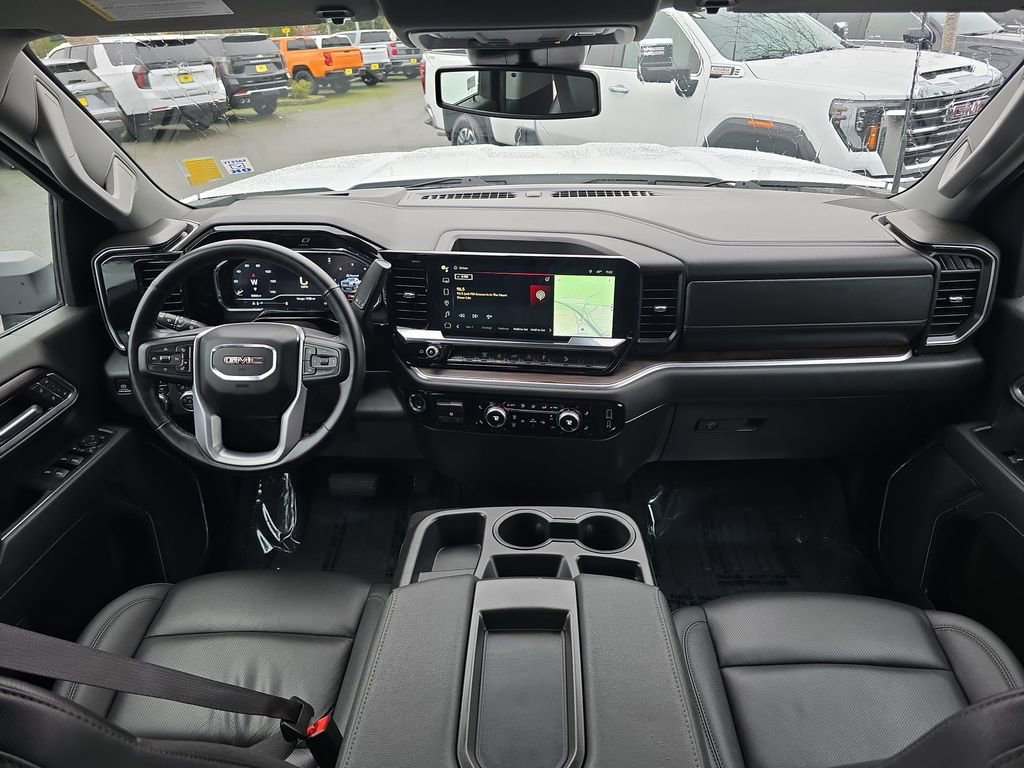 Certified 2025 GMC Sierra 3500 SLT w/ X31 Off-Road Package image 23