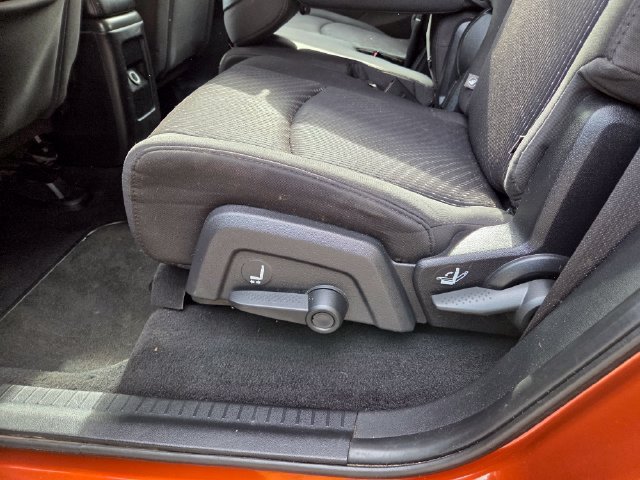 Used 2014 Dodge Journey American Value Package w/ Flexible Seating Group FWD image 30