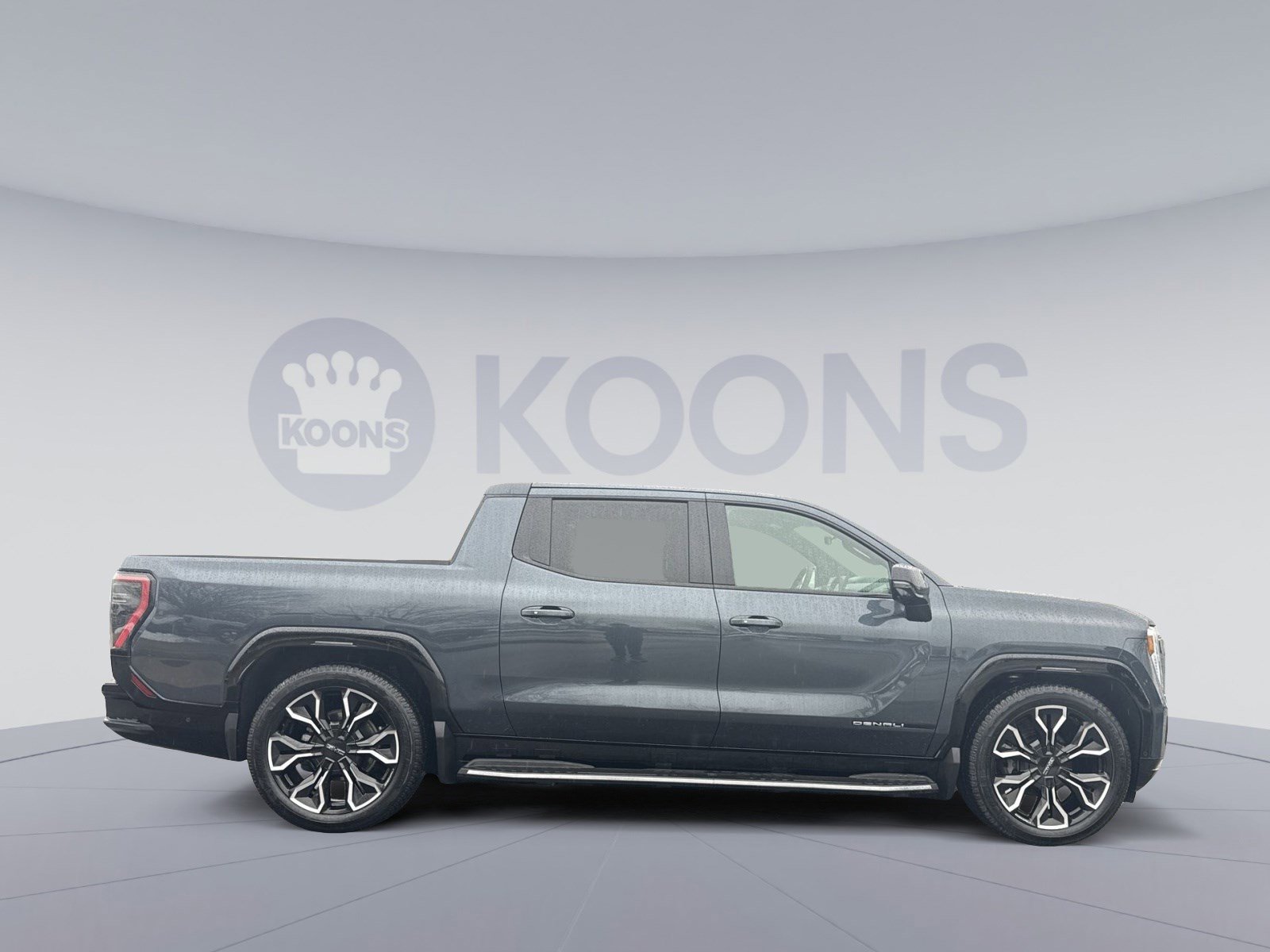 Used 2025 GMC Sierra EV Denali image 8