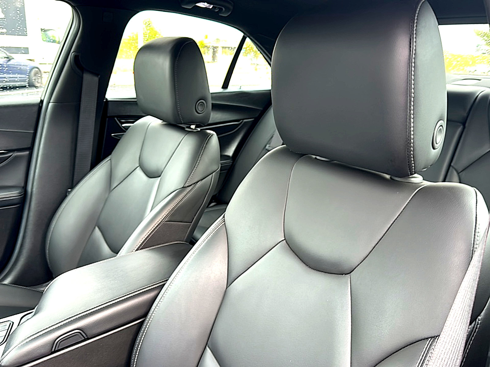 Used 2024 Cadillac CT4 Luxury w/ Cold Weather Package RWD image 14