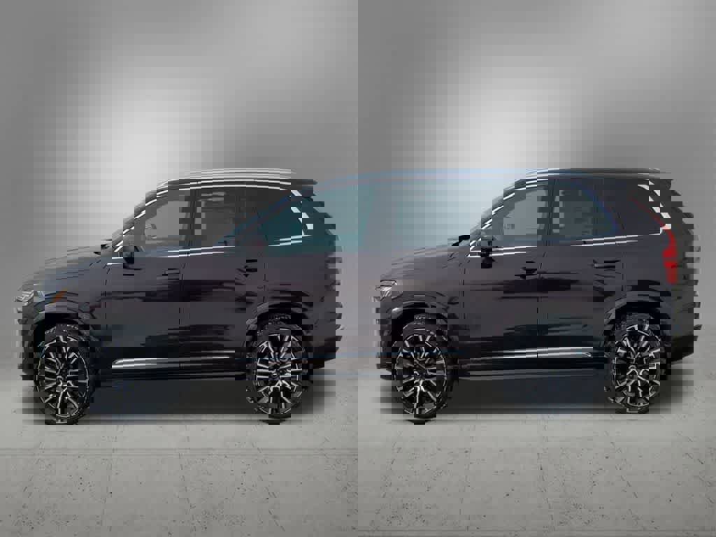 New 2026 Volvo XC90 B6 Plus w/ Protection Package Premier image 3