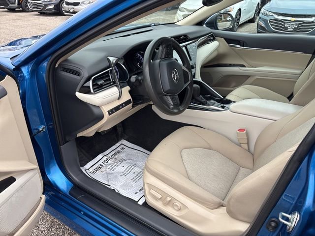 Used 2020 Toyota Camry LE w/ Fleet Convenience Package image 12