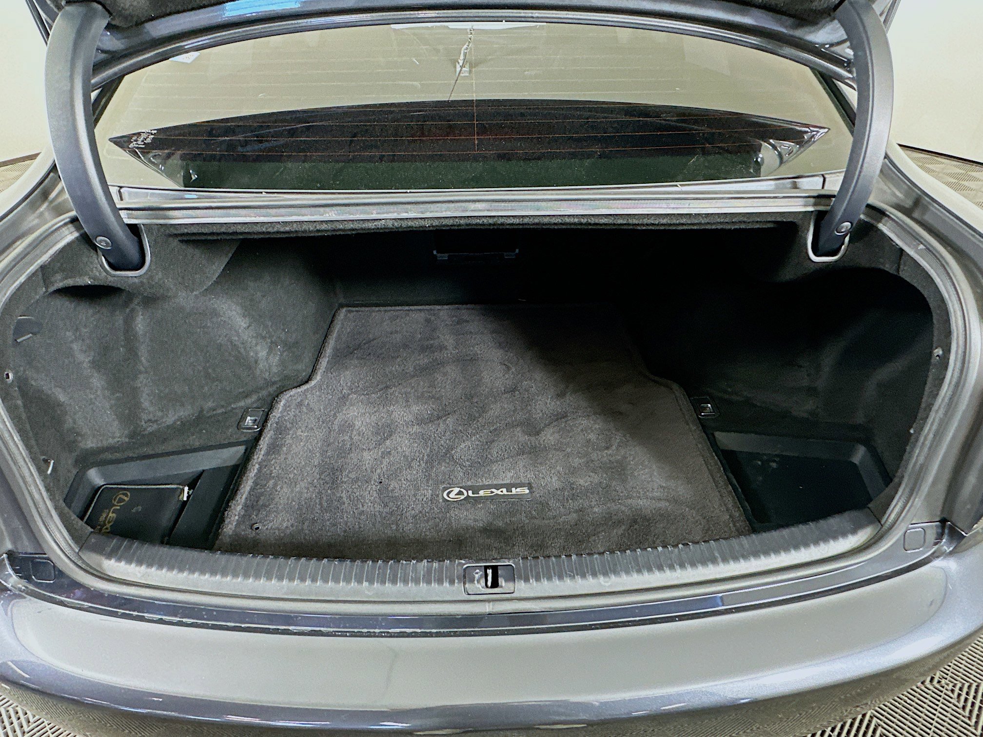 Used 2006 Lexus IS 250 RWD image 27