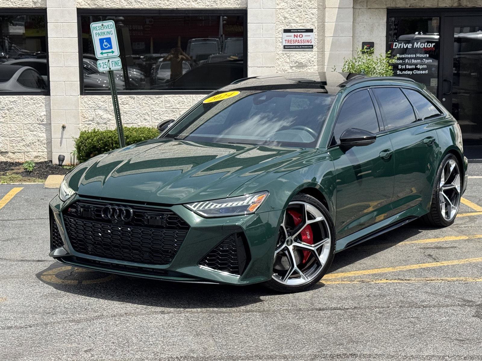 Used 2024 Audi RS 6 performance w/ Black Optic Package AWD/4WD image 5