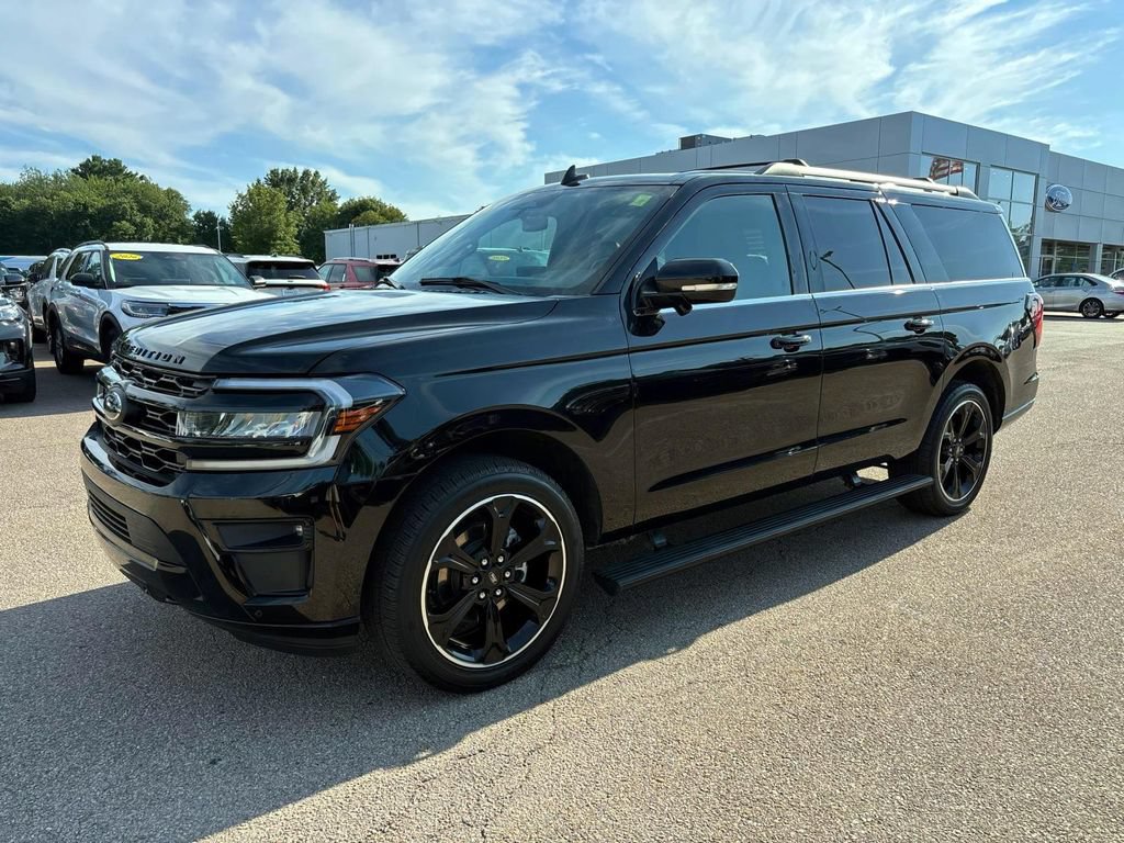 Used 2024 Ford Expedition Max Limited AWD/4WD image 6