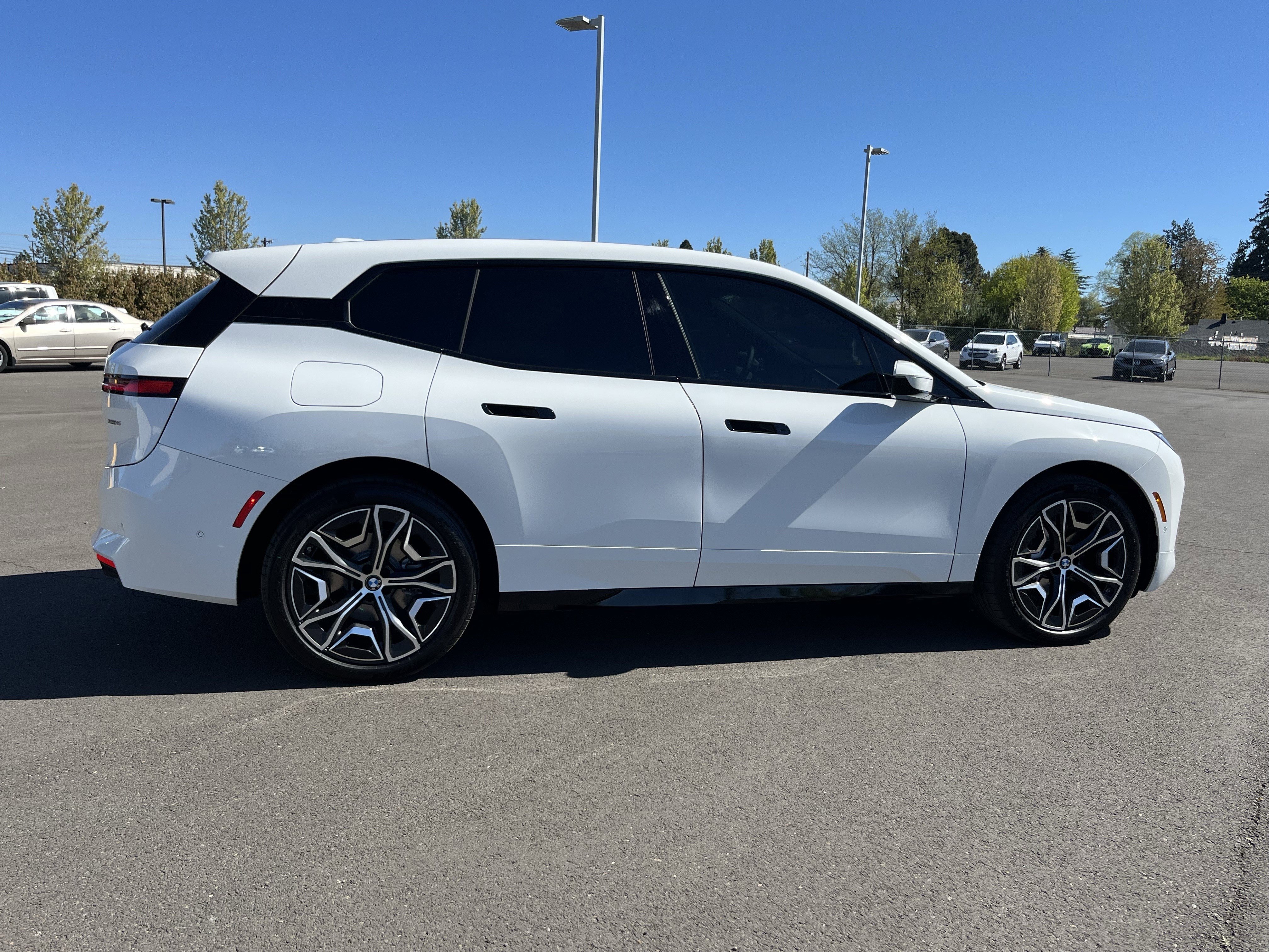 Used 2026 BMW iX xDrive45 image 6