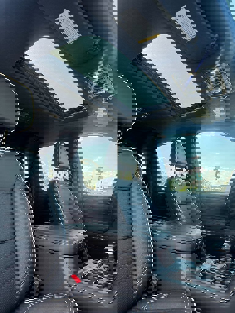 Used 2024 GMC Sierra 1500 AT4X image 12