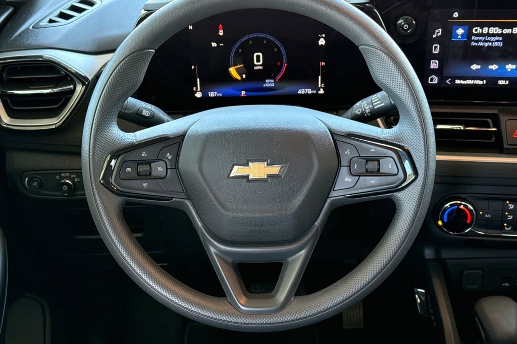 Used 2026 Chevrolet TrailBlazer LS w/ LS Convenience Package image 21