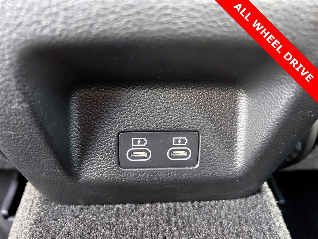 Certified 2025 Genesis G70 2.5T image 14