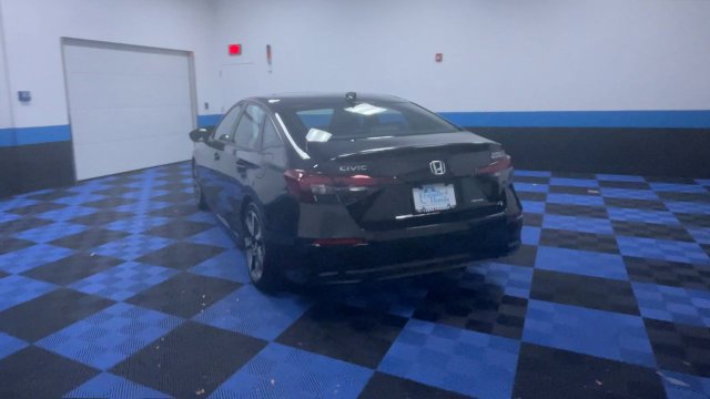 Certified 2025 Honda Civic Sport Touring image 7