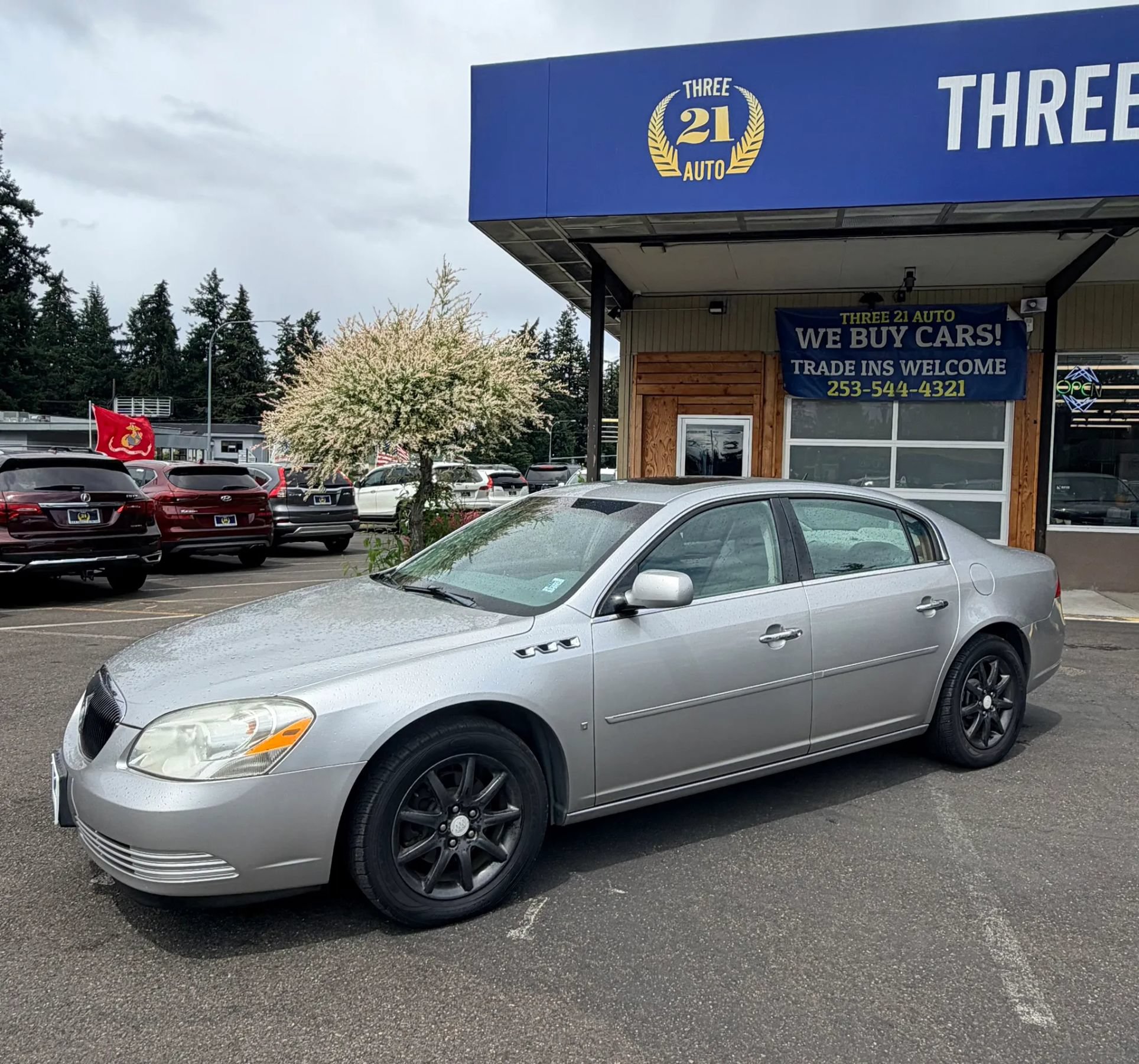 Used 2006 Buick Lucerne CXL w/ Luxury Package FWD image 2