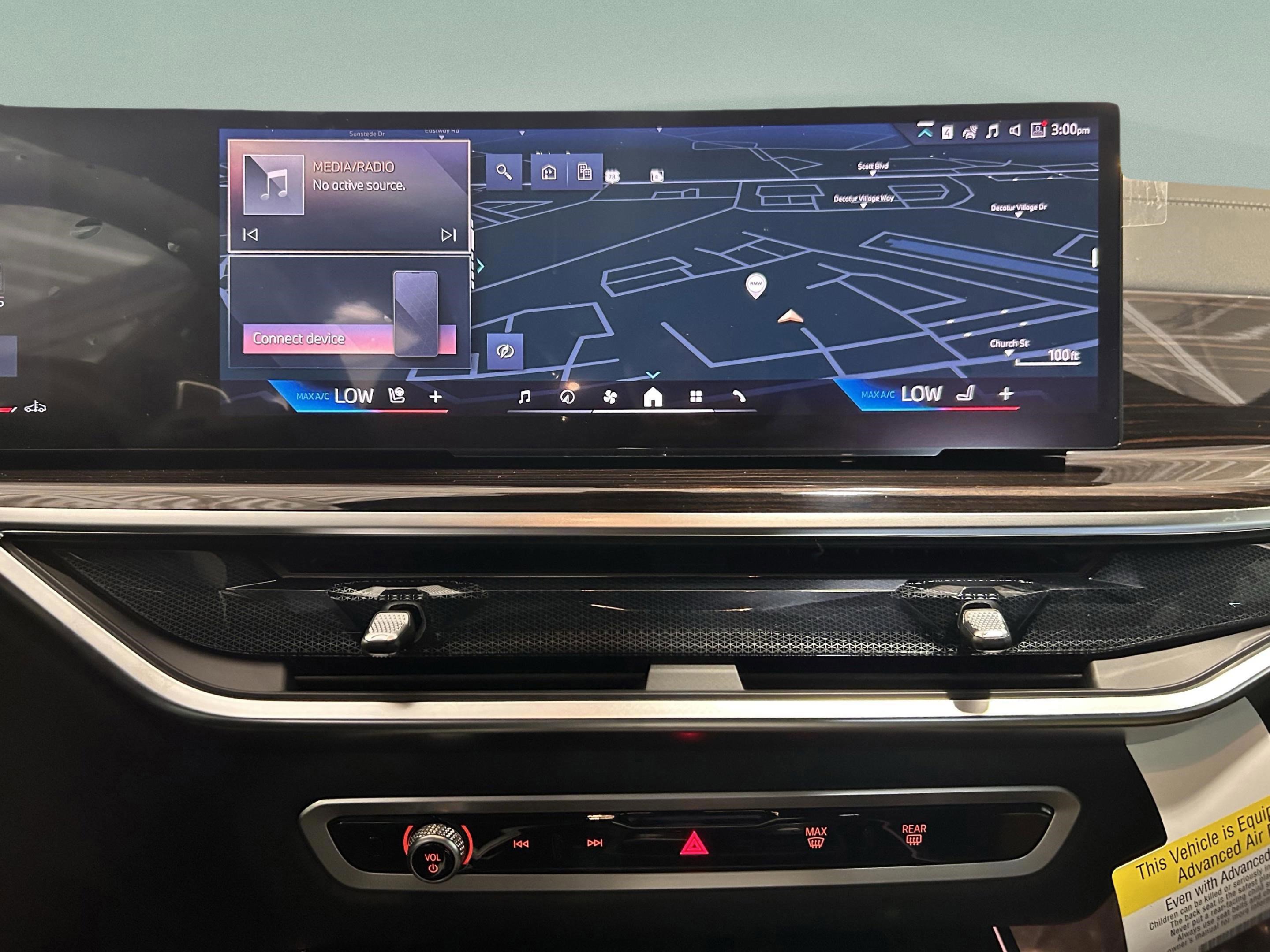 Used 2026 BMW X5 xDrive40i w/ M Sport Package image 14