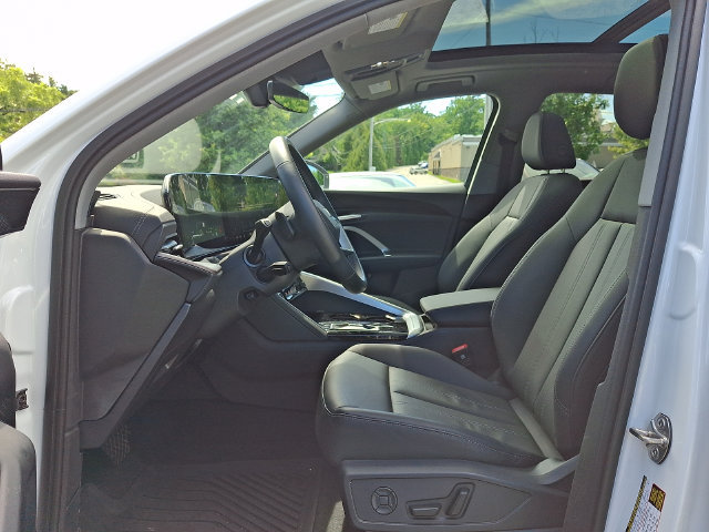 Used 2025 Audi Q5 Premium w/ Convenience Package AWD/4WD image 13