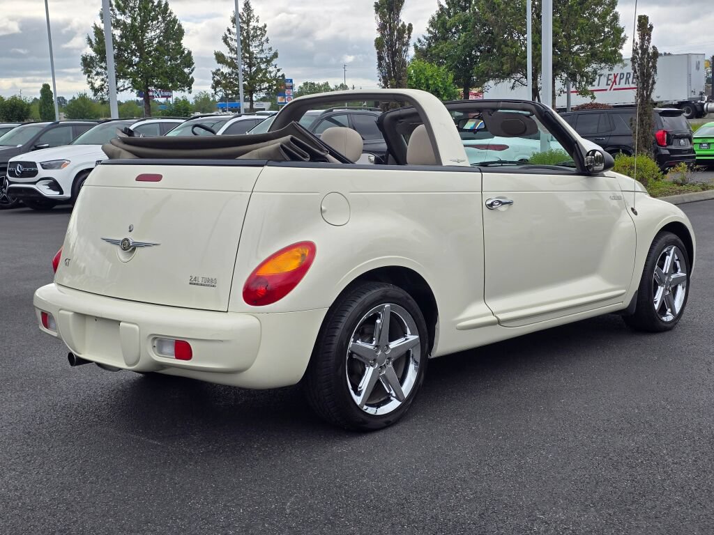 Used 2005 Chrysler PT Cruiser GT FWD image 5