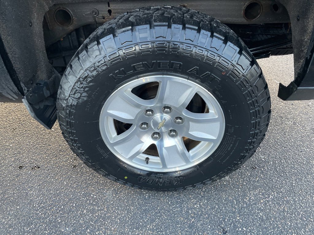 Used 2017 Chevrolet Silverado 1500 LT w/ All Star Edition image 4