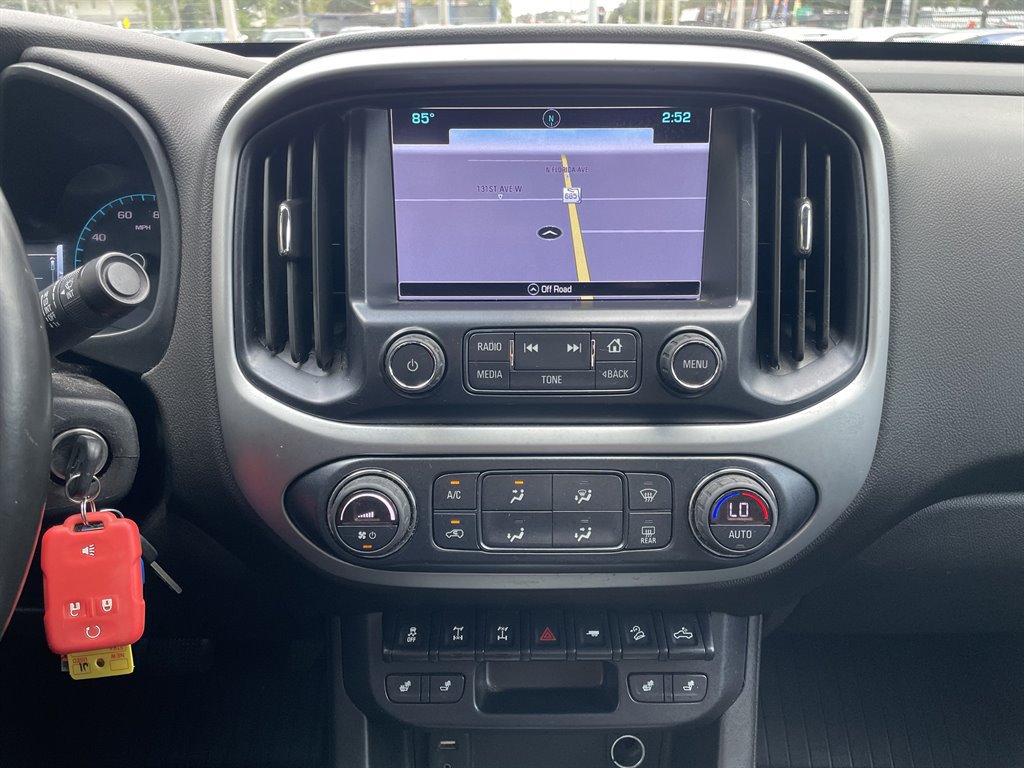 Used 2018 Chevrolet Colorado ZR2 w/ ZR2 Midnight Special Edition AWD/4WD image 28