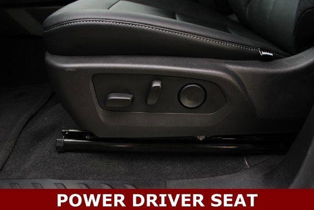 New 2025 GMC Canyon Elevation w/ Convenience Package image 13