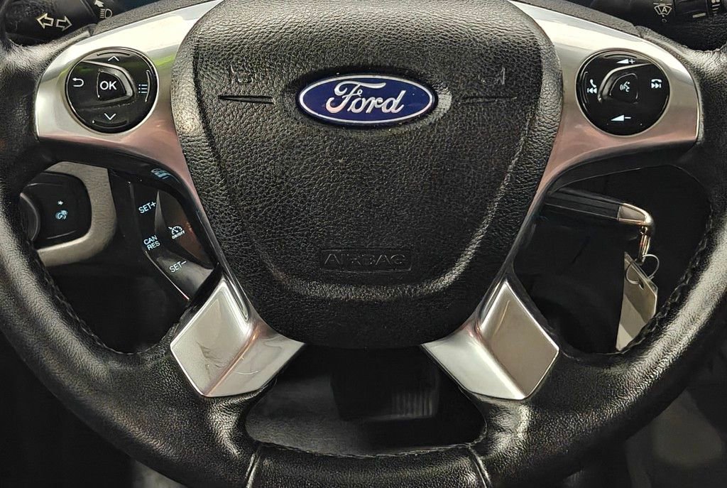 Used 2022 Ford Transit Connect XL FWD image 5