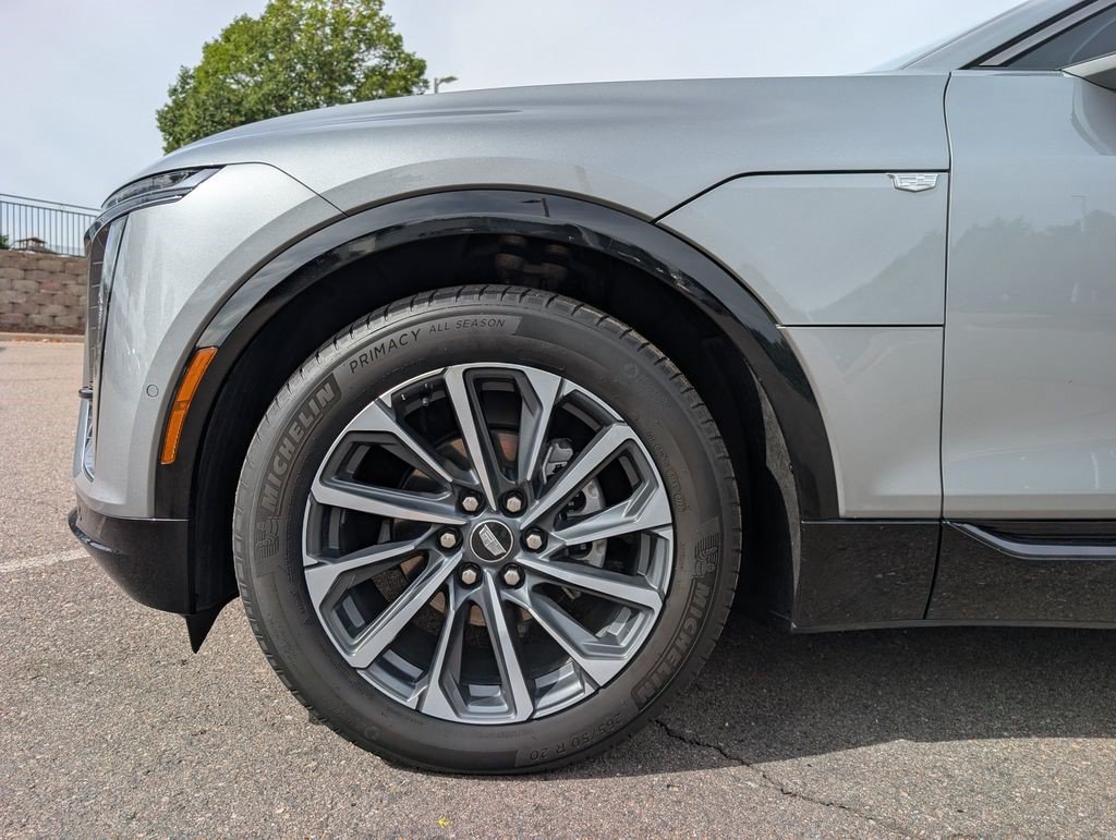 Certified 2024 Cadillac Lyriq Sport AWD/4WD image 9